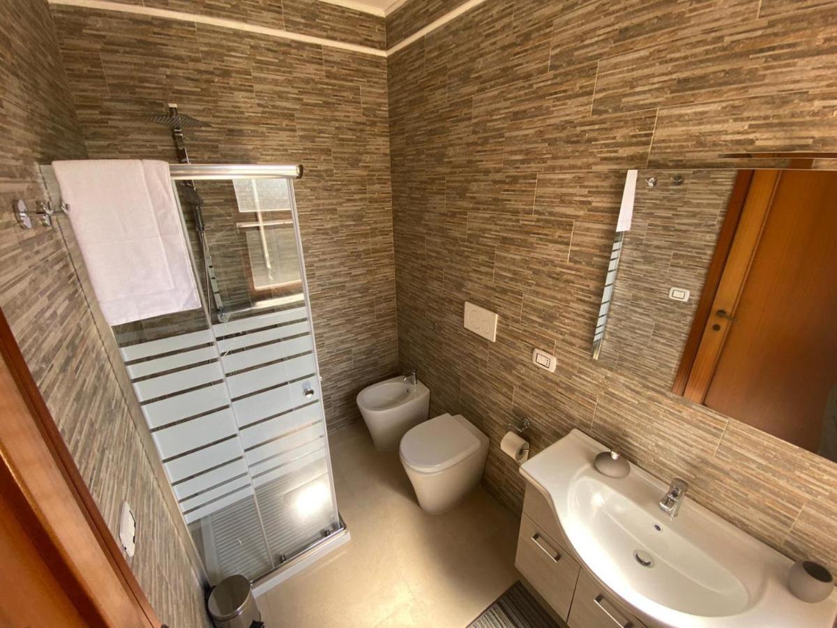 B&B Larazzo Lecce Buitenkant foto