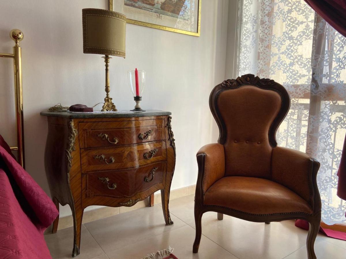 B&B Larazzo Lecce Buitenkant foto